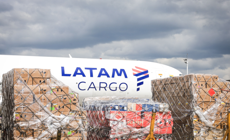  Latham movilizó más de 24.000 toneladas de flores para San Valentín

 – Panorama 24