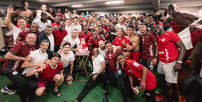  América de Cali aún no define la situación de Andrés Tello

 – Panorama 24