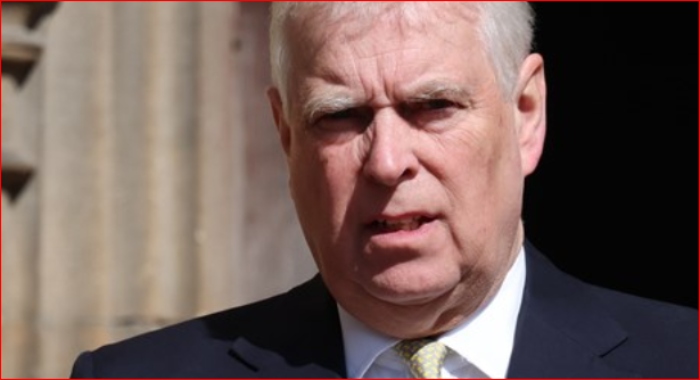  Nuevas fotos y documentos del ex príncipe Andrés.

 – Panorama 24