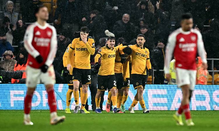  El Arsenal desperdicia ventaja ante el colista y el City se acerca

 – Panorama 24