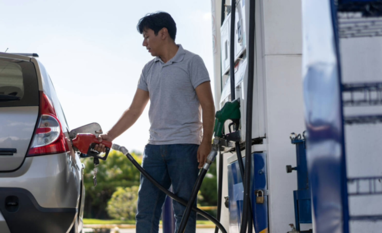  Los precios de la gasolina en Colombia bajan $500: Migrantes y sindicatos protestan – MÁS

 – Panorama 24