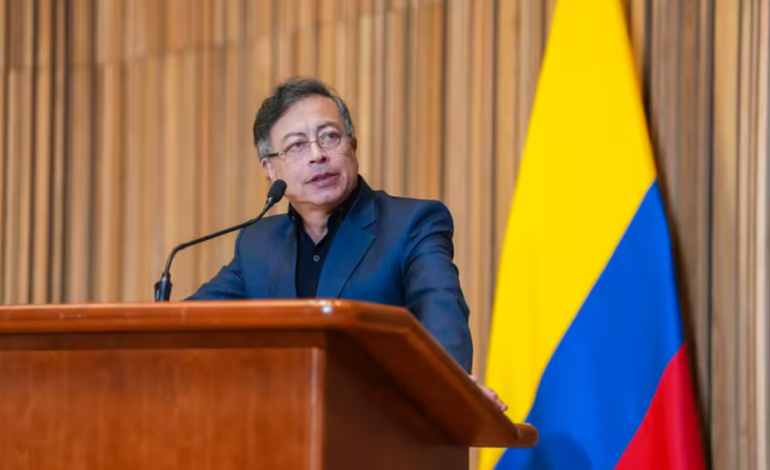  Petro finaliza su gira por Estados Unidos atacando al CNE y al Tribunal Constitucional – 

 – Panorama 24