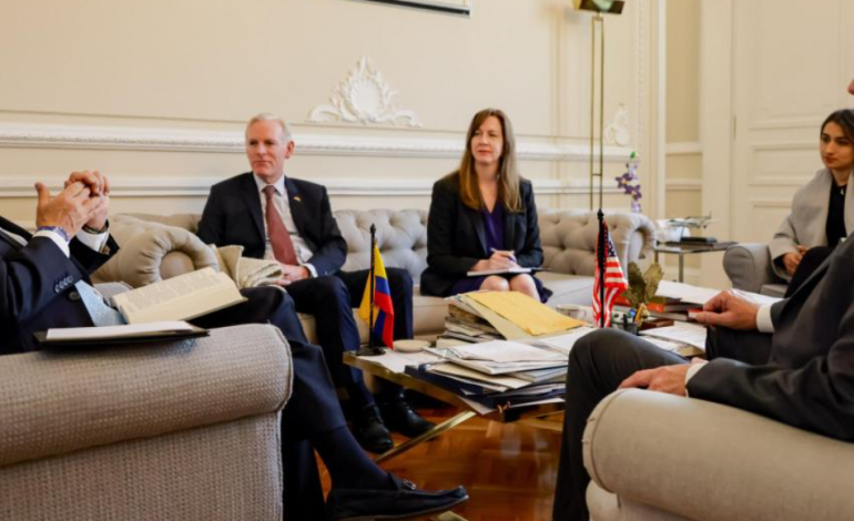  Estados Unidos confirma el retiro de John McNamara como jefe de la embajada en Colombia: ¿qué significa para la relación bilateral? – 

 – Panorama 24