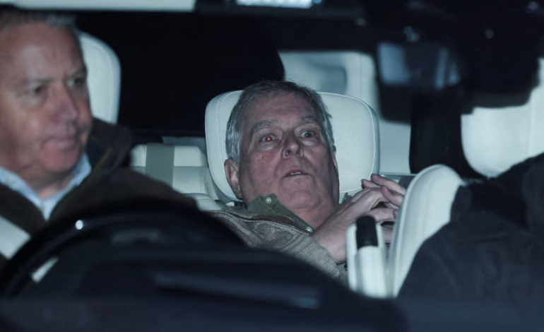  Escándalo real: el ex príncipe Andrés bajo escrutinio por compartir información confidencial

 – Panorama 24