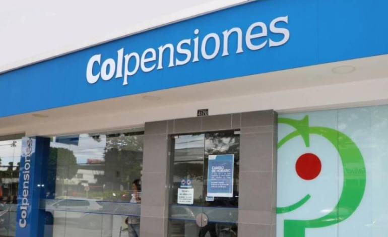  Gobierno del Petro genera polémica al ordenar transferir ahorros previsionales a Colpensiones – 

 – Panorama 24