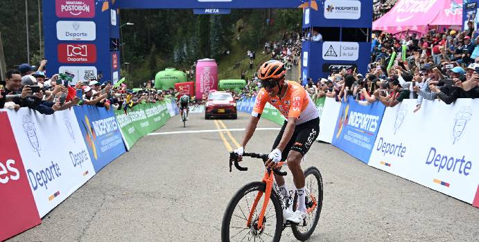  Egan Bernal se consagró bicampeón nacional de ruta

 – Panorama 24