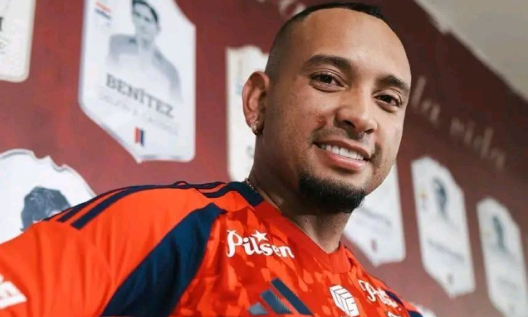  Jarlan Barrera parte hacia Oriente Petrolero de Bolivia

 – Panorama 24