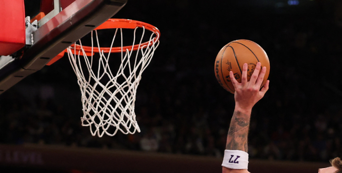  Los Mavericks envían a Anthony Davis a los Wizards

 – Panorama 24