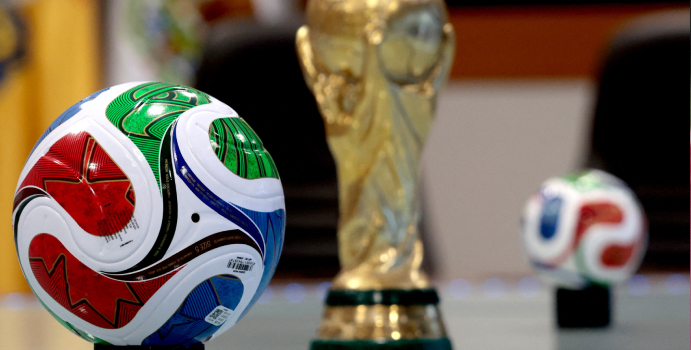  Nuevas reglas para combatir la pérdida de tiempo en el fútbol

 – Panorama 24