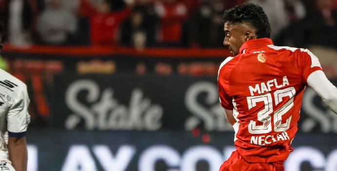  Santa Fe rescató un empate ante Fortaleza en el estadio Techo

 – Panorama 24