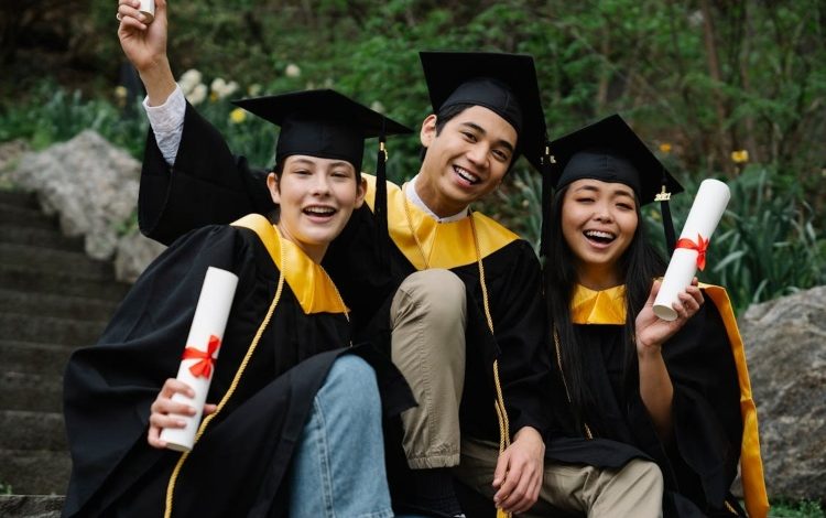  La IA se consolida entre los MBA online: el 82% de las instituciones ya la integran en sus programas 

 – Panorama 24