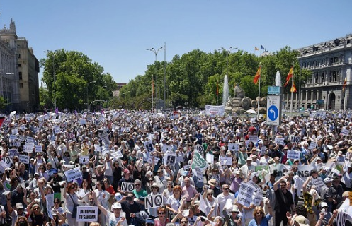  Las movilizaciones en España exigen mejoras urgentes en la atención primaria

 – Panorama 24