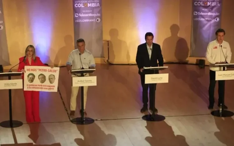  Debates sobre la gran consulta de Teleantioquia y EL COLOMBIANO dejaron duras críticas y principales sugerencias – ADICIONAL

 – Panorama 24