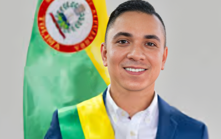  ESTA RODEADO DE «HARGE»

 – Panorama 24