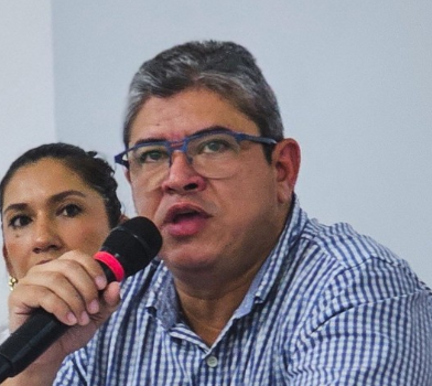  DESPERDICIO EN REGALÍAS PETROLERAS – EXC

 – Panorama 24