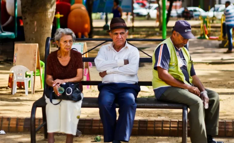  Banco de la República advierte al Gobierno de Petro que trasladar ahorros previsionales a Colpensiones sería ilegal

 – Panorama 24