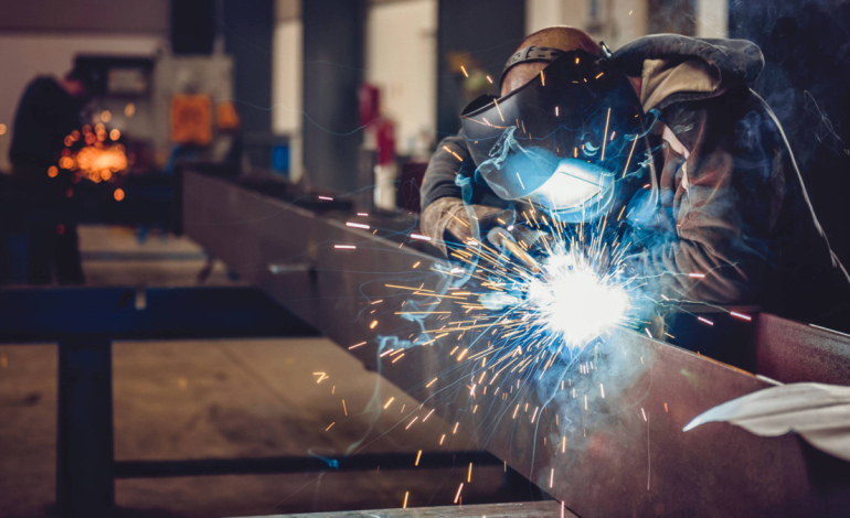  Petro El Gobierno fija un arancel del 35% a la importación de acero e insumos básicos para los sectores de la construcción y eléctrico

 – Panorama 24