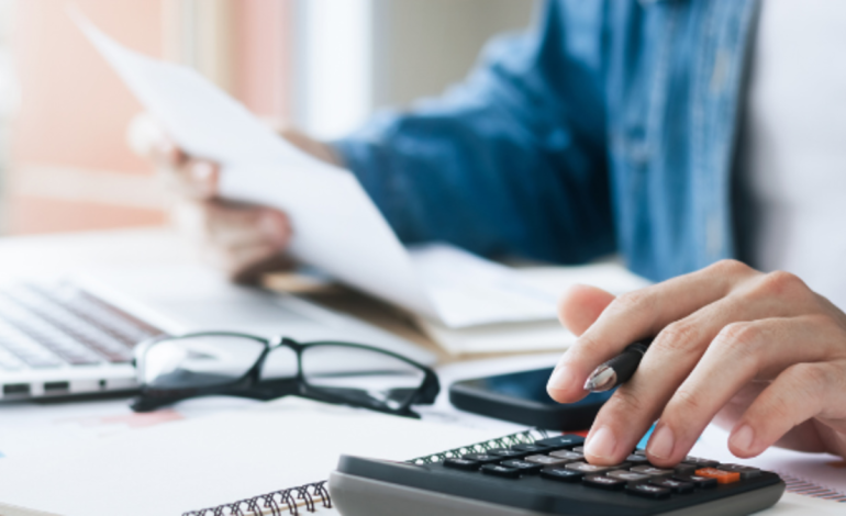  Los colombianos gastan el 73% de su salario en los primeros días después de recibir su nómina, según Davibank

 – Panorama 24