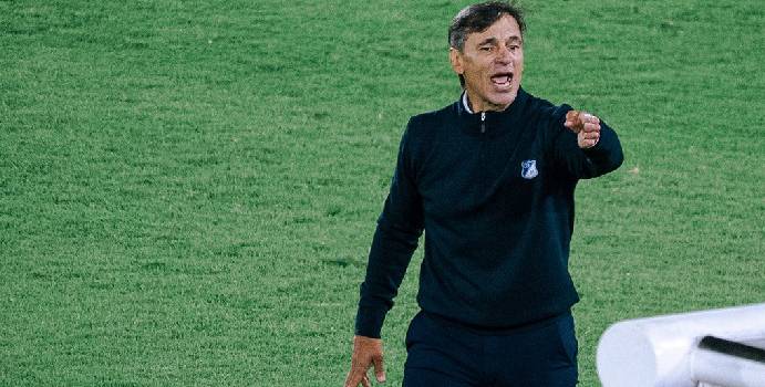  Bustos encendió la fe y Millonarios sueña en grande

 – Panorama 24