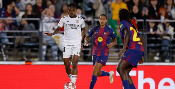  El FC Barcelona femenino venció al Real Madrid por 6-2

 – Panorama 24