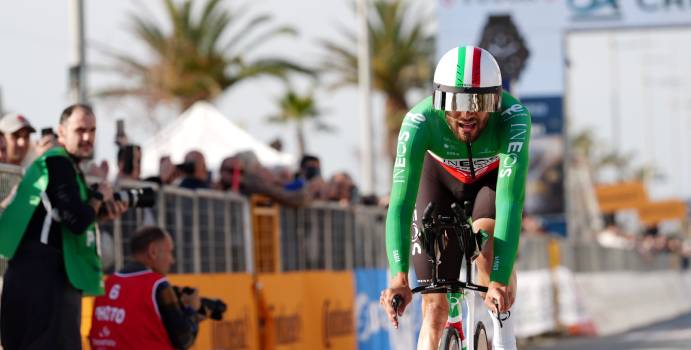  Filippo Ganna, el más rápido en la etapa 1 de la Tirreno-Adriático

 – Panorama 24