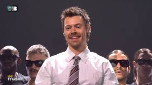  Harry Styles y su impresionante presentación en el Britz

 – Panorama 24