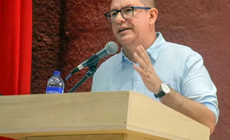  Términos de control en cuestión – PLUS

 – Panorama 24