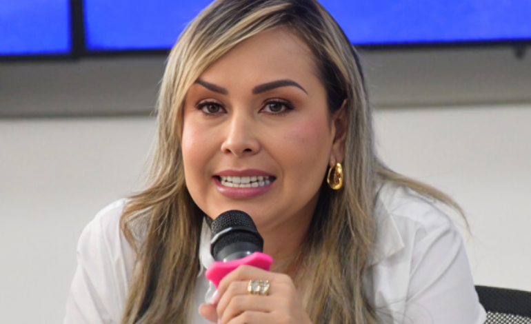  Estalla escándalo en la alcaldía

 – Panorama 24