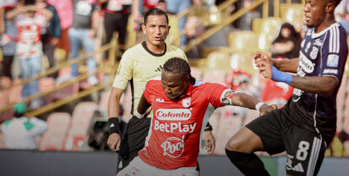  Santa Fe aprovechó los hombres de más y derrotó a Medellín

 – Panorama 24