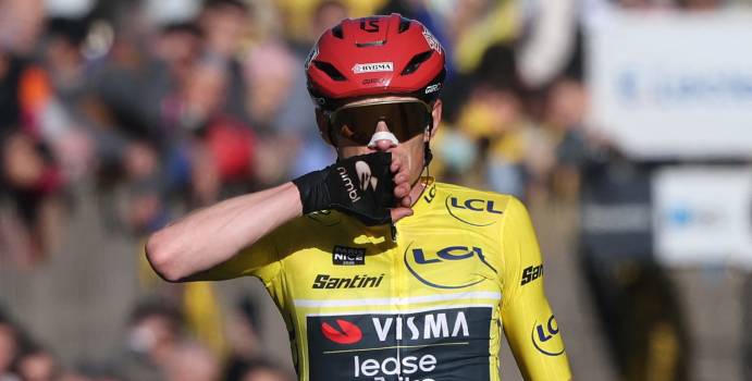  Vingegaard da un golpe casi definitivo a la París-Niza

 – Panorama 24