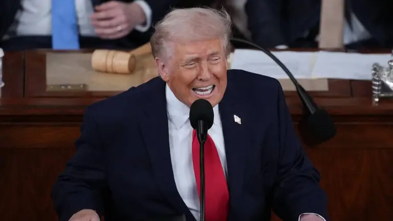  Donald Trump suspende los ataques contra Irán tras “muy buenas conversaciones” con Teherán

 – Panorama 24