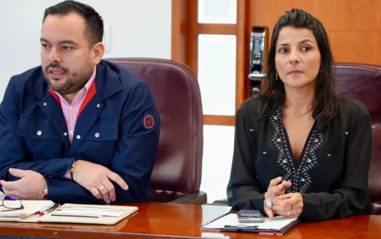  Gobierno impulsa reactivación del gasoducto Antonio Ricaurte a través de convenio técnico con PDVSA – 

 – Panorama 24