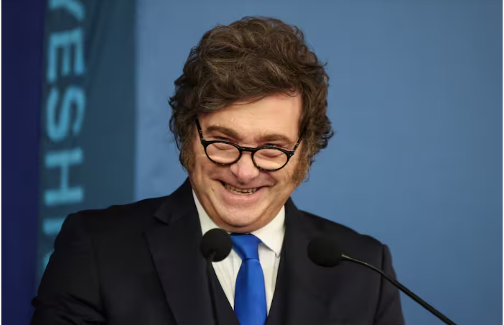  Milei se autoproclama “el presidente más sionista del mundo” y muestra lealtad a Estados Unidos.

 – Panorama 24