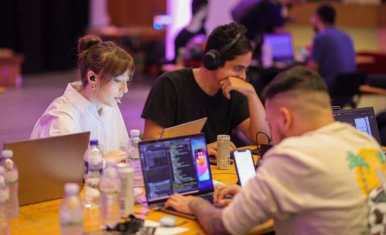  A pesar de lo que dicen los gurús de Silicon Valley, un título universitario sigue siendo importante para conseguir un trabajo

 – Panorama 24