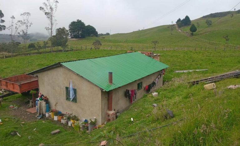  Avanza el compromiso de mejorar la vivienda en Cundinamarca

 – Panorama 24