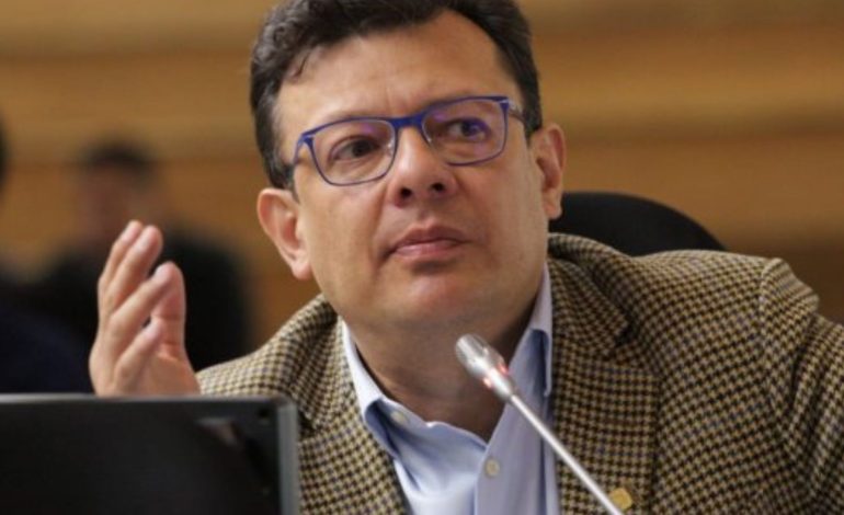  Con carta a Petro, mujeres del Pacto Histórico salen en defensa de Hollman Morris

 – Panorama 24