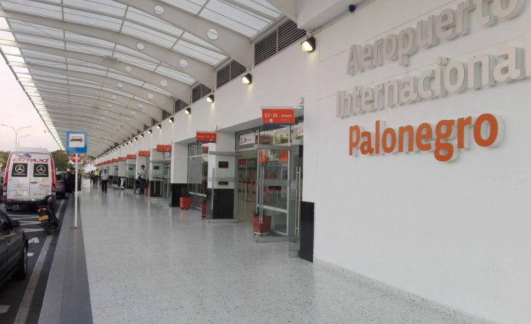  El Aeropuerto de Palonegro en Santander permanece cerrado temporalmente

 – Panorama 24