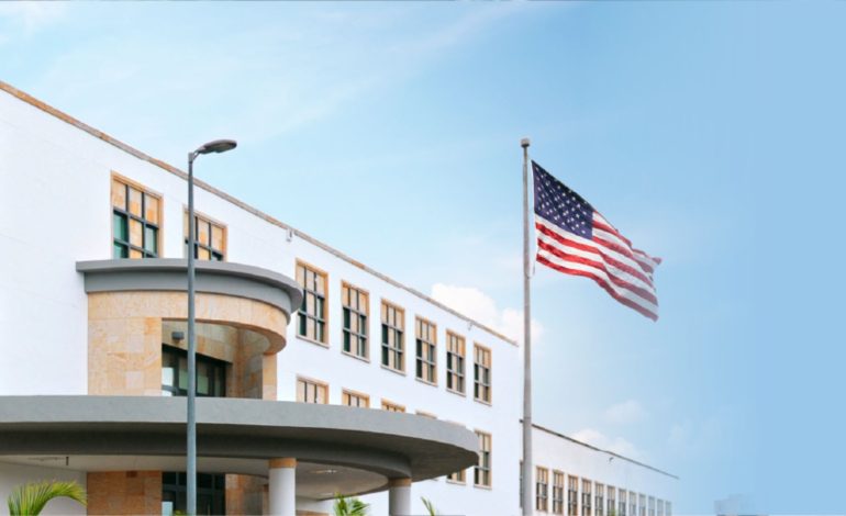  EE.UU. lanza advertencia a turistas y pide no viajar a cuatro regiones de Colombia

 – Panorama 24