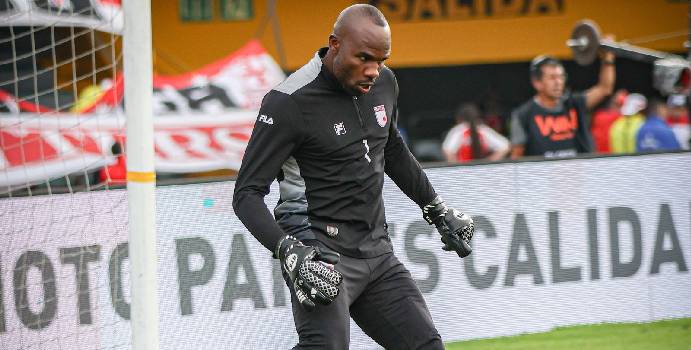  Marmolejo se lesionó y Santa Fe cambió de portero ante Llaneros

 – Panorama 24