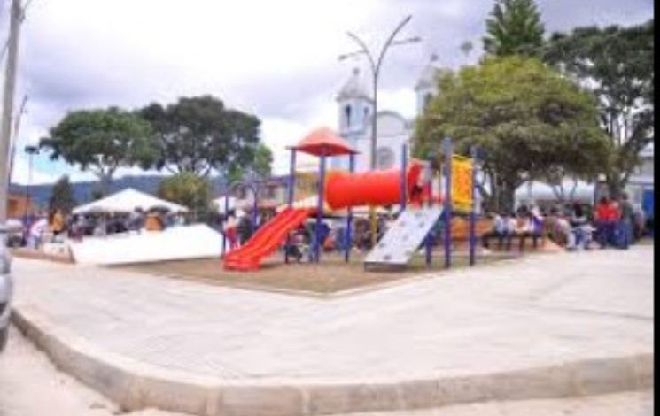  LOS POLÍTICOS se burlan de la sociedad – 

 – Panorama 24